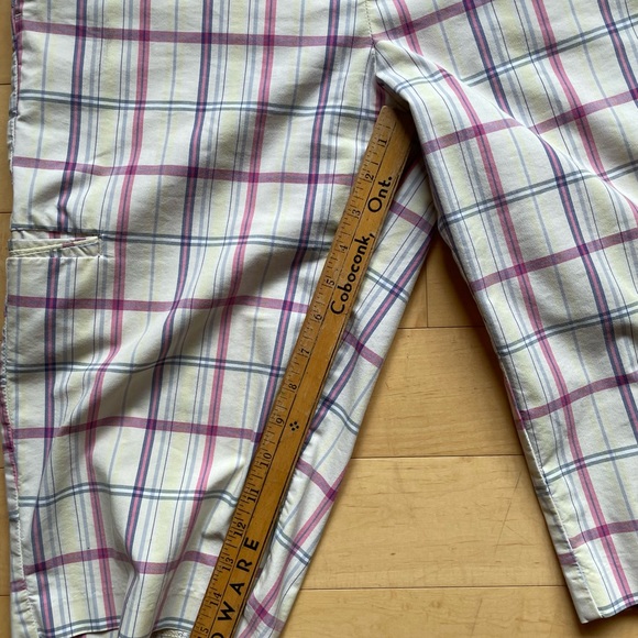 Dockers Golf Shorts - Picture 6 of 9